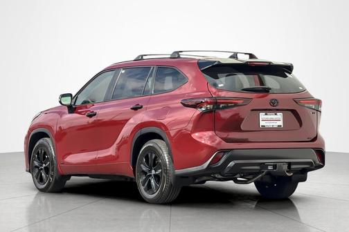 2025 Toyota Highlander Hybrid XLE