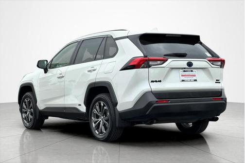 2022 Toyota RAV4 Hybrid XLE Premium