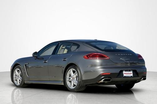 2014 Porsche Panamera 4