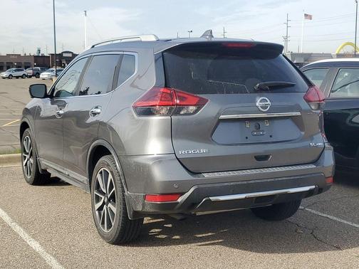 2020 Nissan Rogue SL