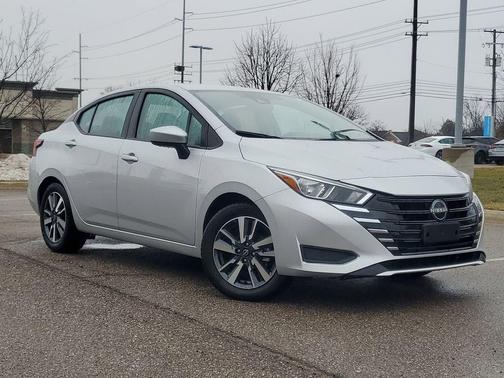 2023 Nissan Versa 1.6 SV