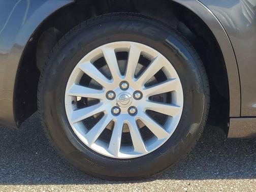 2013 Chrysler 300 Base