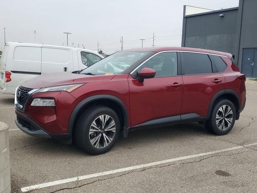 2022 Nissan Rogue SV