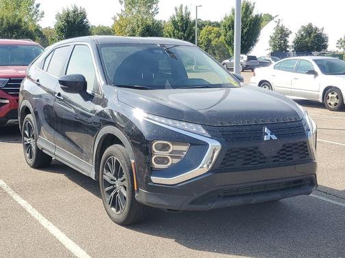 2024 Mitsubishi Eclipse Cross LE