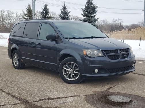 2014 Dodge Grand Caravan R/T