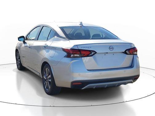 2023 Nissan Versa 1.6 SV