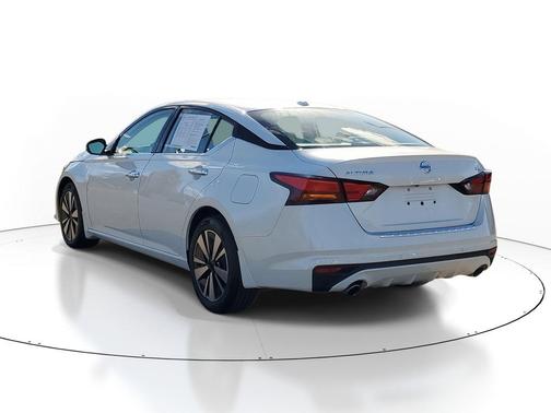 2021 Nissan Altima 2.5 SL
