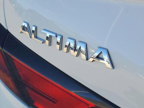 2021 Nissan Altima 2.5 SL