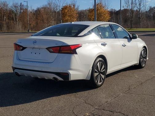 2021 Nissan Altima 2.5 SL