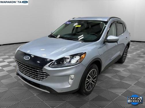 2022 Ford Escape TITANIUM