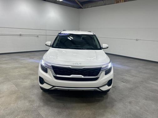 2023 Kia Seltos S