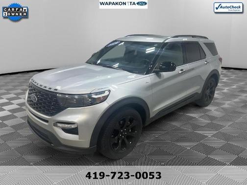 ICONIC SILVER METALLIC 2024 Ford Explorer ST-LINE