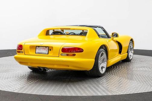 2001 Dodge Viper RT/10