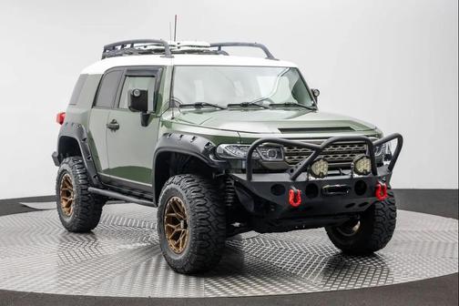 2014 Toyota FJ Cruiser Base