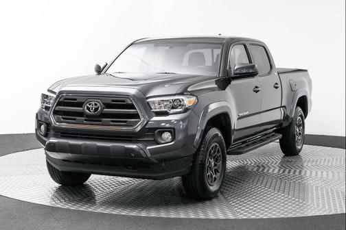 2017 Toyota Tacoma SR5