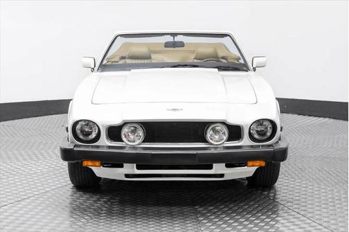 1987 Aston Martin Volante V8