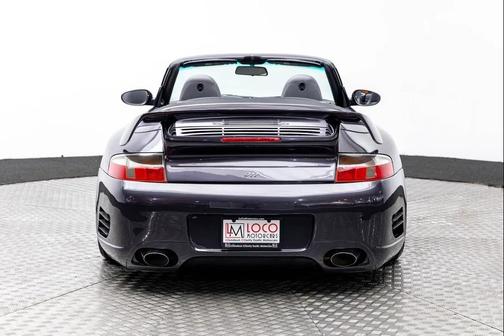 2000 Porsche 911 Carrera