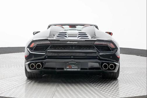 2017 Lamborghini Huracan LP580-2S