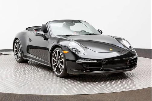 2013 Porsche 911 Carrera 4S Cabriolet