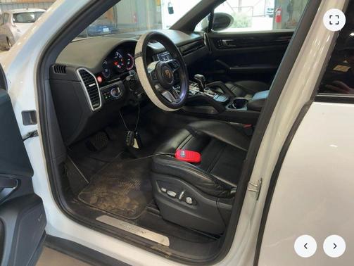 2019 Porsche Cayenne Cayenne
