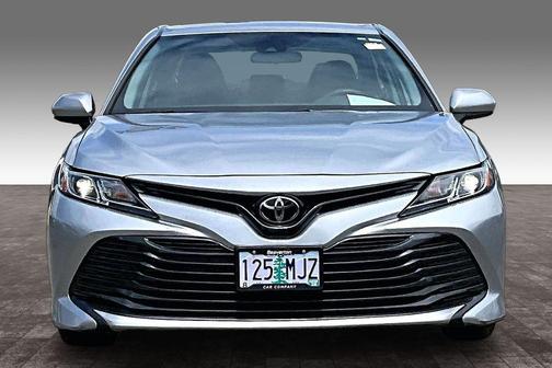 Celestial Silver Metallic 2019 Toyota Camry LE