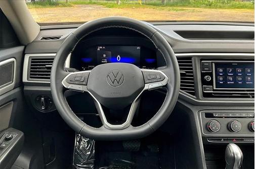 2022 Volkswagen Atlas 2.0T SE