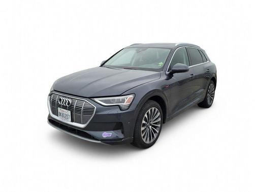 2019 Audi e-tron Premium Plus