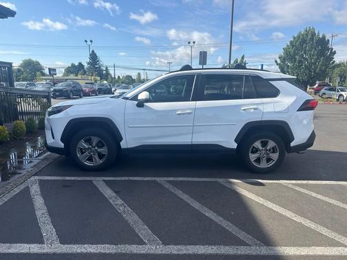 White 2022 Toyota RAV4 XLE