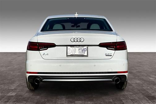 2018 Audi A4 2.0T Premium Plus