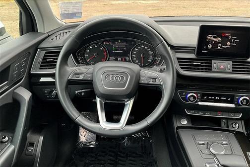 2020 Audi Q5 45 Premium