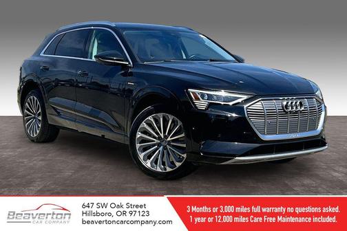 Mythos Black Metallic 2019 Audi e-tron Premium Plus