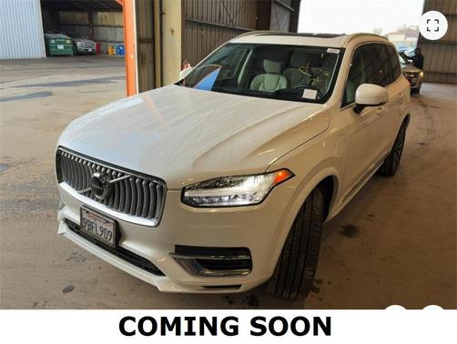 2022 Volvo XC90 Recharge Plug-In Hybrid T8 Inscription Expression 6 Passenger