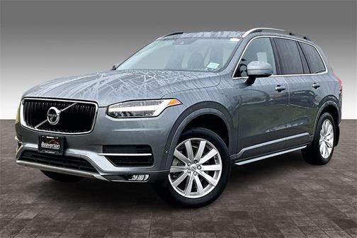 2018 Volvo XC90 T5 Momentum