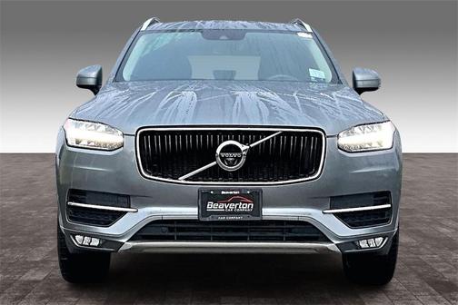 2018 Volvo XC90 T5 Momentum