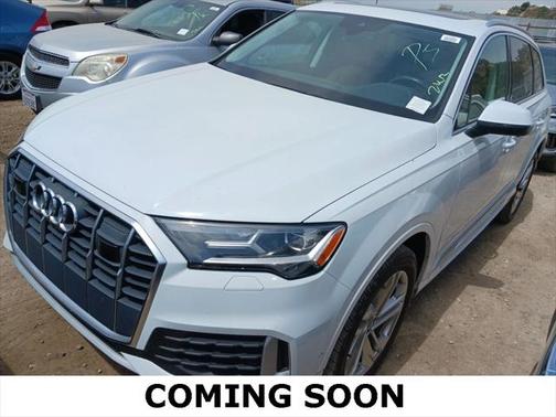 2020 Audi Q7 45 Premium Plus