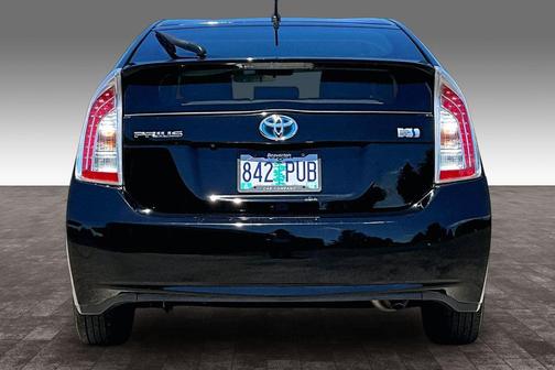 Classic Silver Metallic 2015 Toyota Prius Two