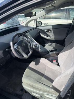 Classic Silver Metallic 2015 Toyota Prius Two
