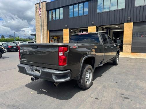Greenstone Metallic 2023 Chevrolet Silverado 2500 WT