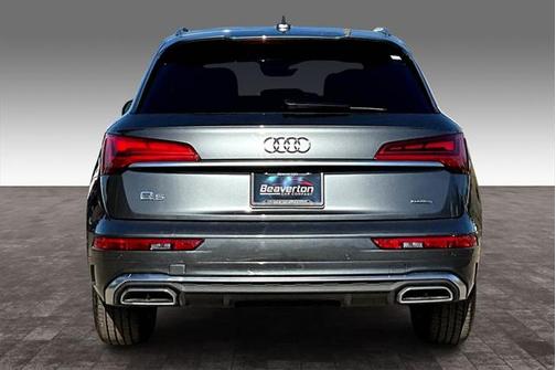 2022 Audi Q5 45 S line Premium Plus