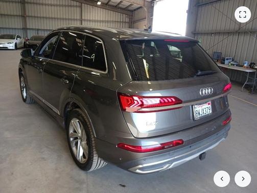 2021 Audi Q7 55 Premium Plus