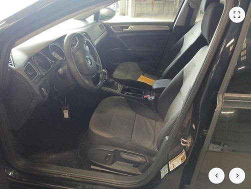 2016 Volkswagen e-Golf SE