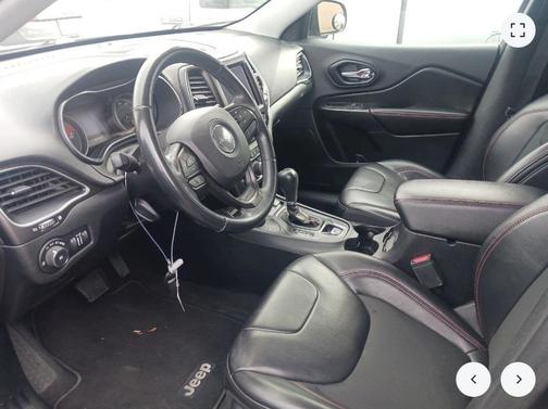 2019 Jeep Cherokee Trailhawk