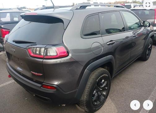 2019 Jeep Cherokee Trailhawk