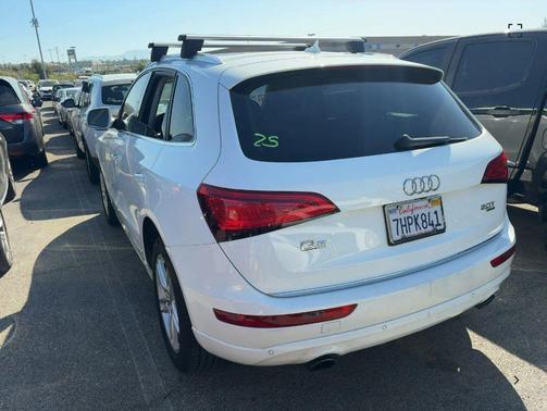 White 2015 Audi Q5 2.0T Premium Plus