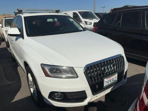 White 2015 Audi Q5 2.0T Premium Plus