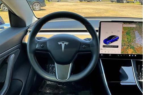 2018 Tesla Model 3 Performance