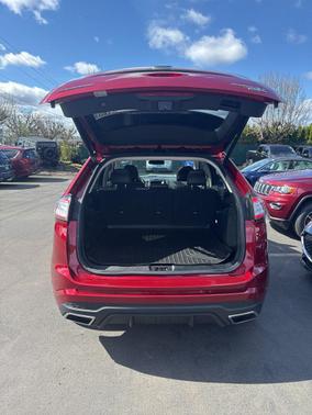 2018 Ford Edge Sport