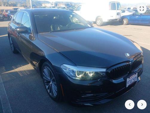 2017 BMW 530 530i