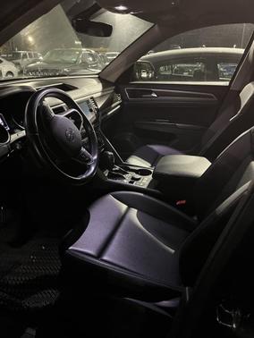 2021 Volkswagen Atlas 3.6L SE w/Technology