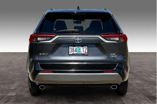 2019 Toyota RAV4 Hybrid SE